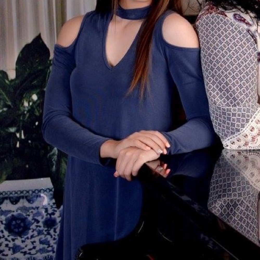 Cold Shoulder Dress - Picture 5 of 5